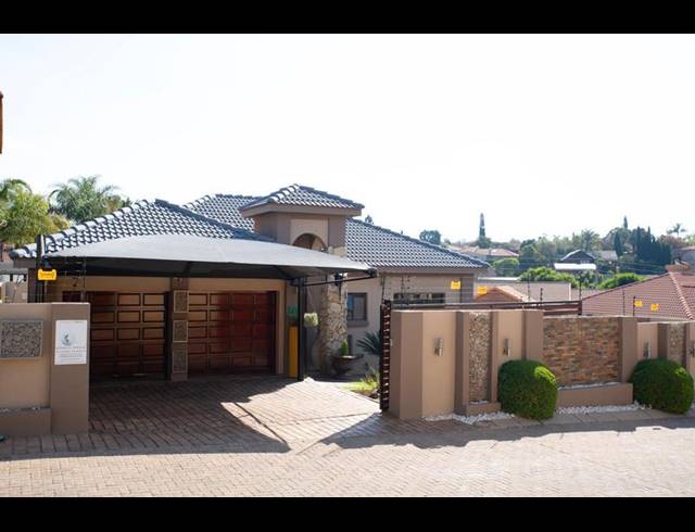 3 BEDROOM HOUSE FOR SALE IN BEN FLEUR